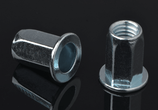 Têtes plate en acier Full Hex Body Rivet Nut Open Type